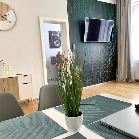 Premium Apartment Am Einsiedlerpark Viena Exterior foto